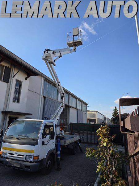 Автовишка NISSAN