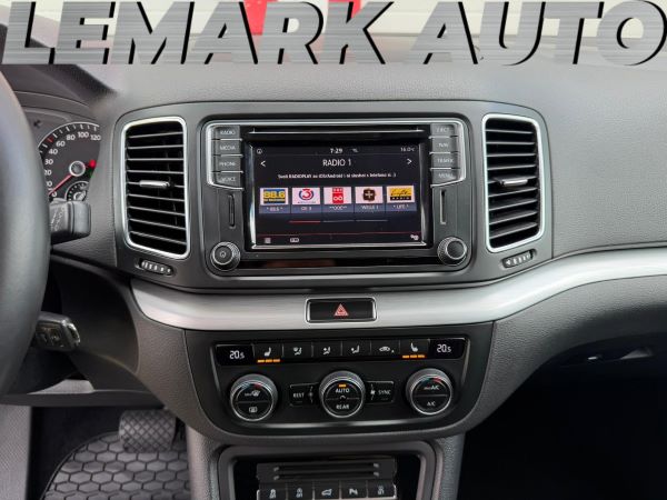 VW Sharan