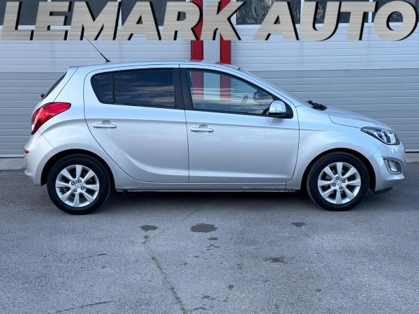 Hyundai I20