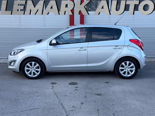 Hyundai I20