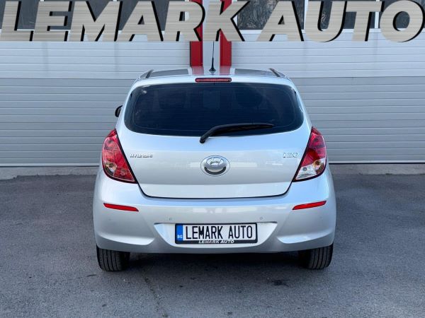 Hyundai I20