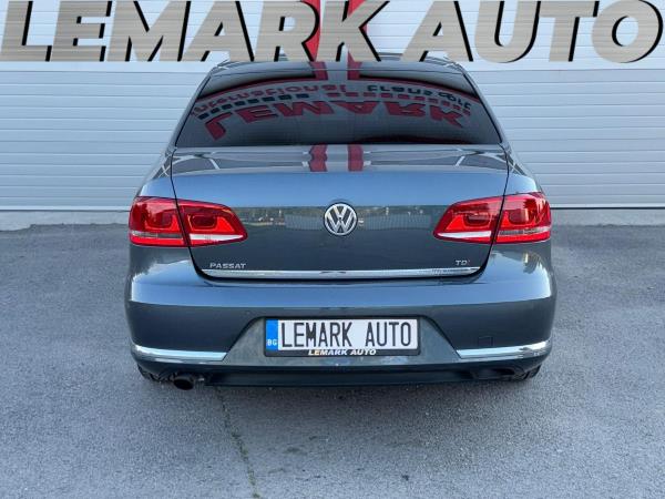 VW Passat
