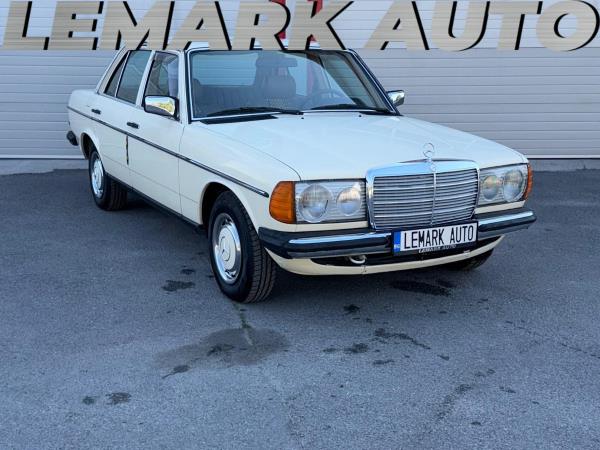 Mercedes-Benz 200