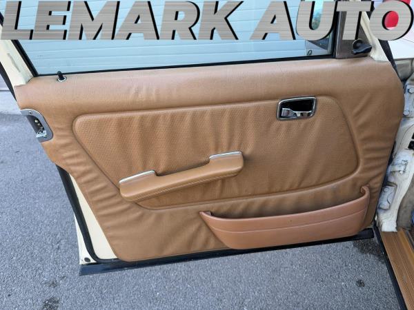 Mercedes-Benz 200