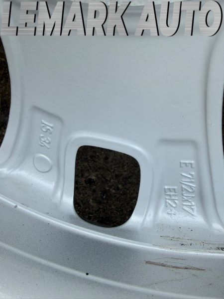 Гуми с джанти 225/60R17 за BMW X1