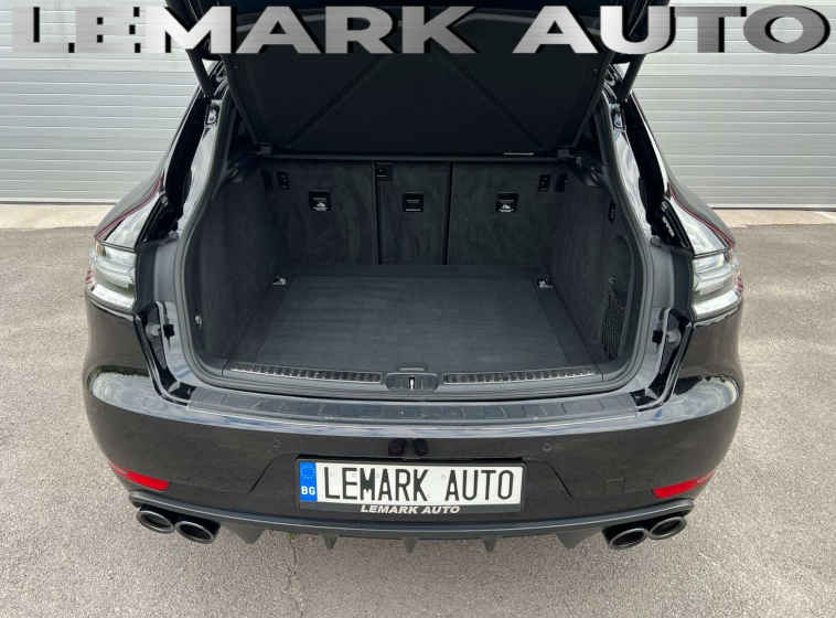 PORSCHE Macan GTS