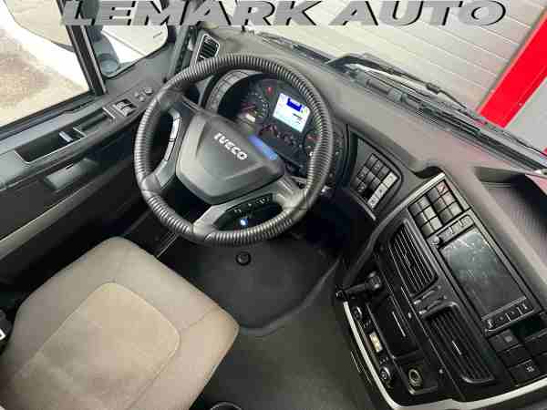 Iveco Stralis 460