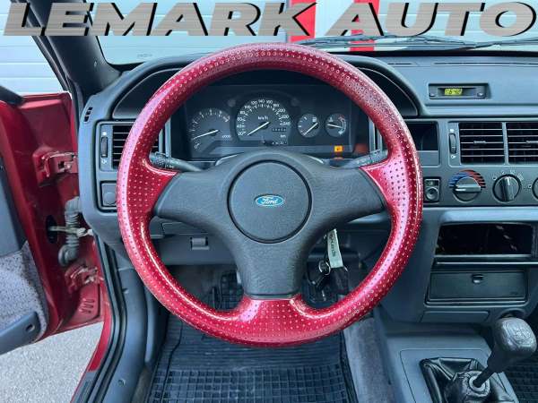Ford Escort 1.6I
