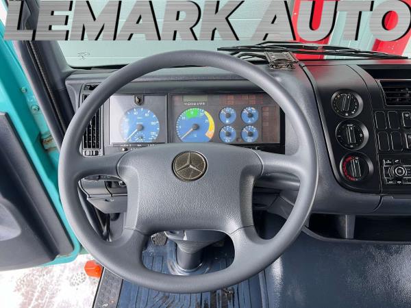 Mercedes-Benz Atego 815