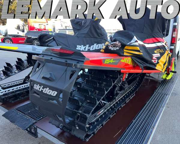 Ski-Doo Summit