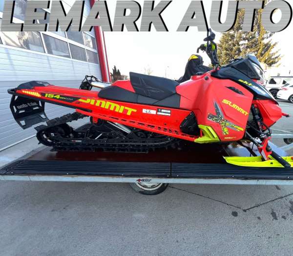 Ski-Doo Summit