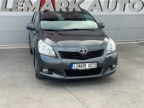 Toyota Verso
