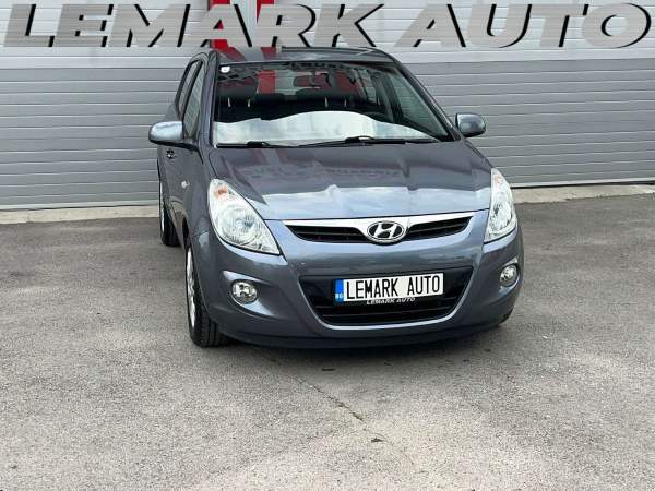 Hyundai I20
