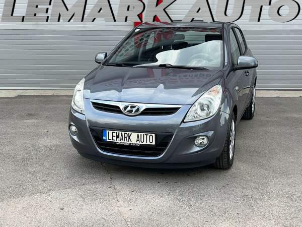 Hyundai I20
